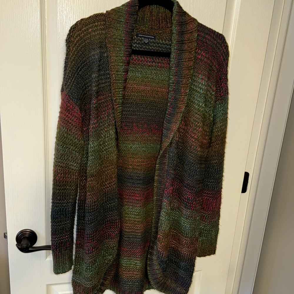 American Eagle cardigan size small.  Excellent condition.